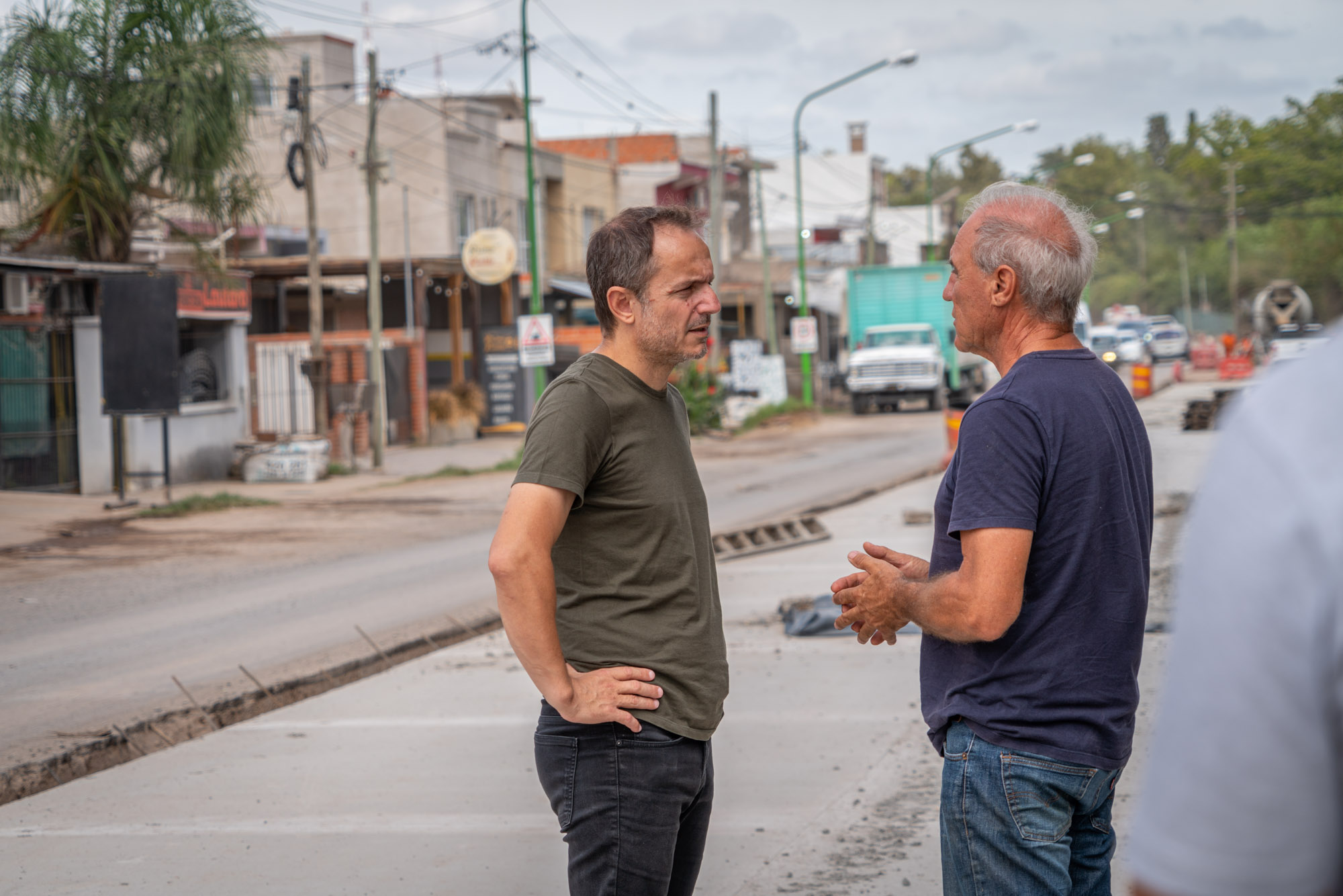 NOTICIAS CAMPANA:EL INTENDENTE SUPERVISO EL AVANCE DE LA OBRA DE RECONTRUCCION DE LA RUTA4